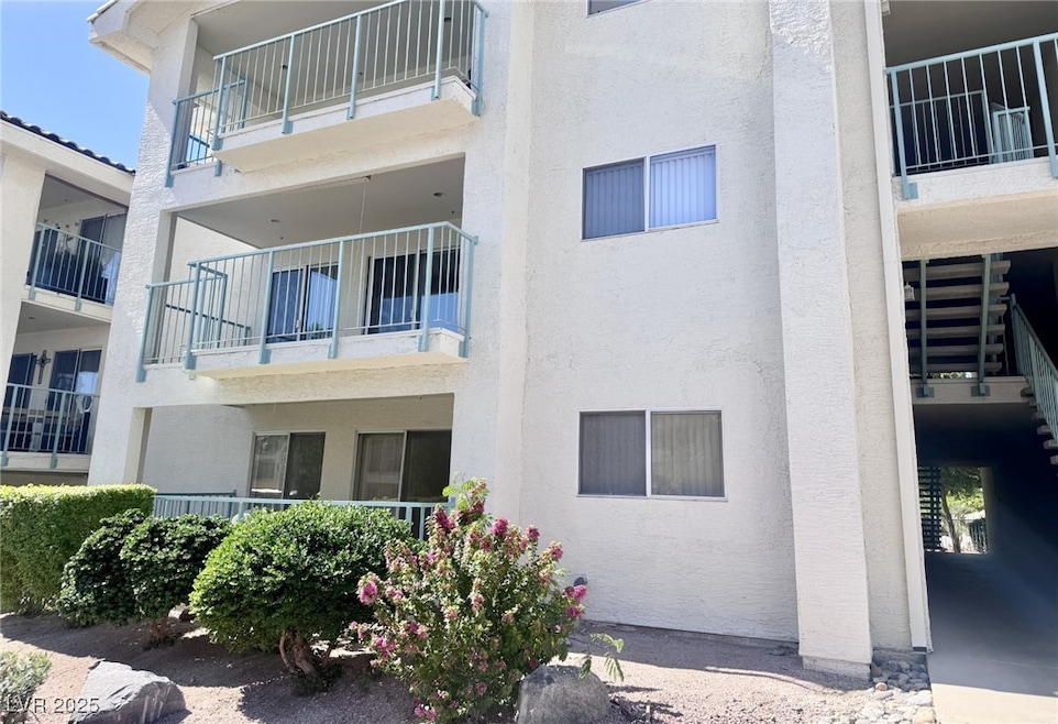 3550 Bay Sands Dr unit 2045, Laughlin, NV 89029 - photo 1