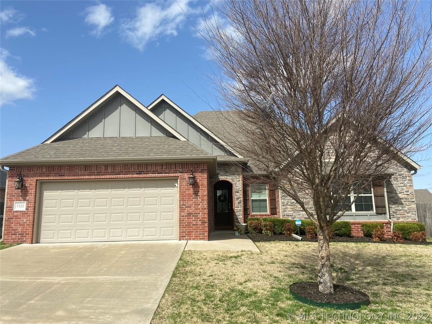 5422 Cooper Ct, Bartlesville, OK 74006 - photo 1