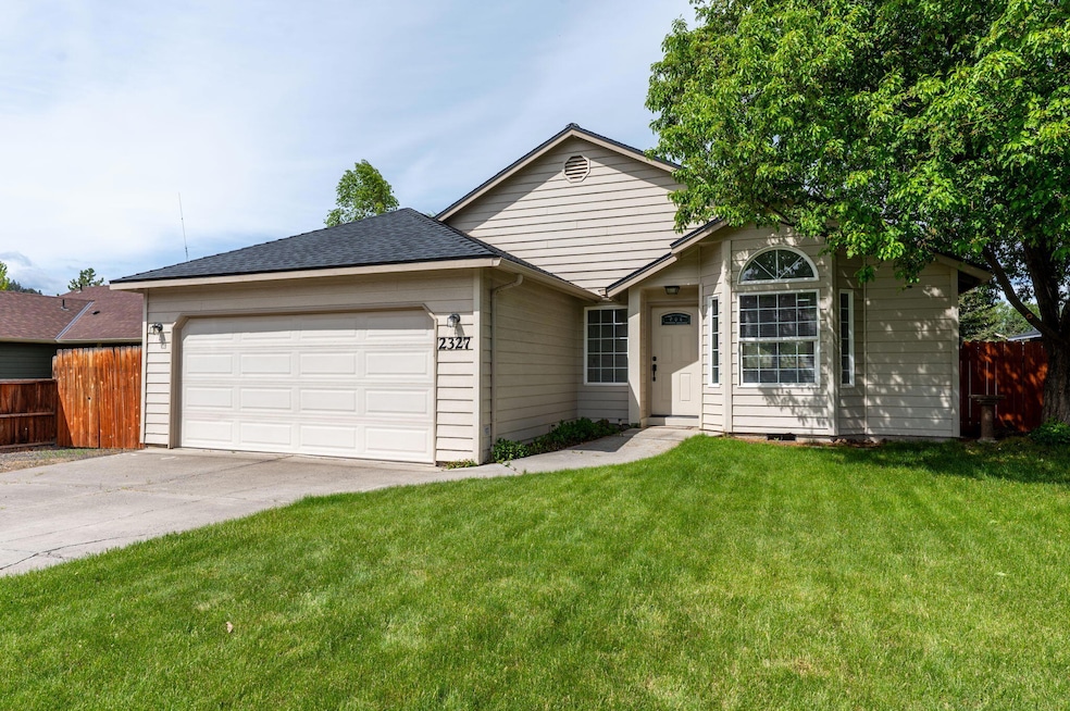 7-web-or-mls-2327-ne-moonlight-dr-bend-o