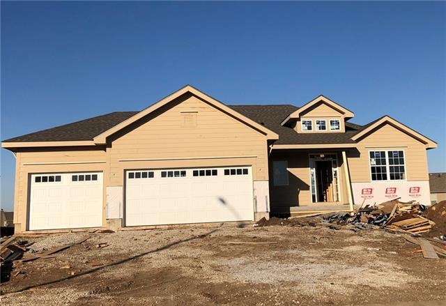 21029 Emerald St, Spring Hill, KS 66083 - photo 1