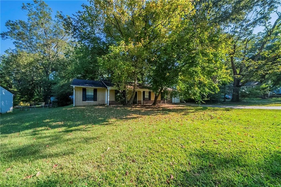 1849 Westwood Ave, Atlanta, GA 30344 - photo 1