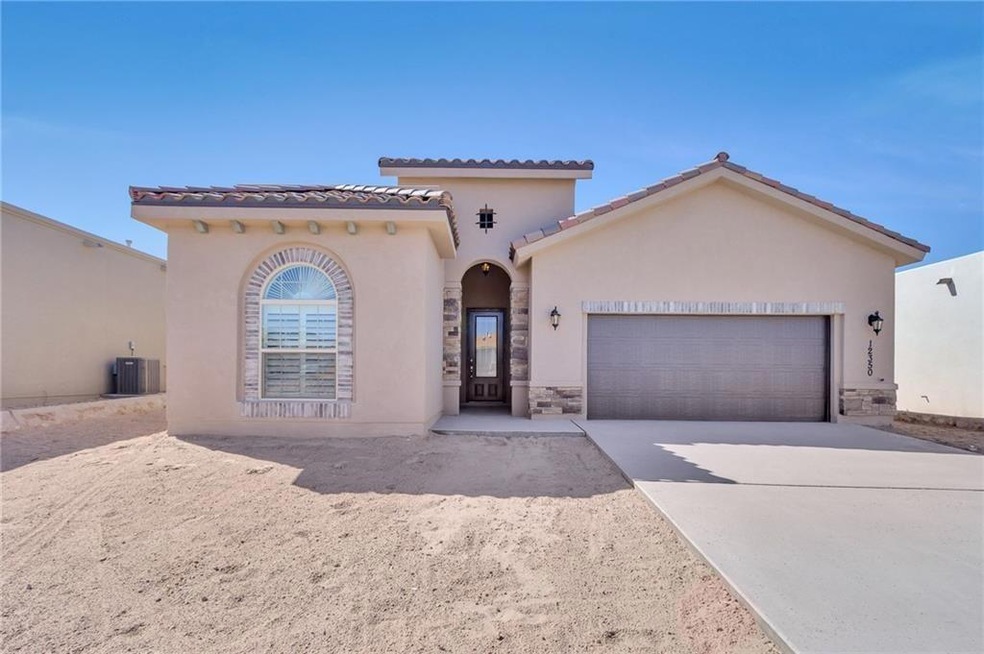 13573 Twickenham St, Horizon City, TX 79928 - photo 1