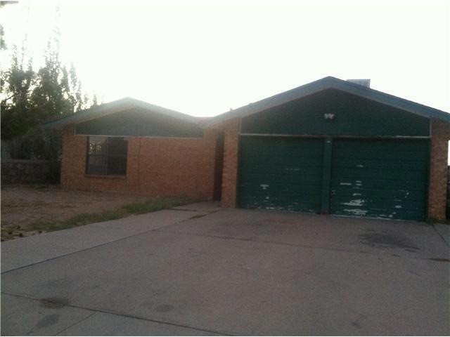 15347 Fairwood Ct, Horizon City, TX 79928 - photo 1