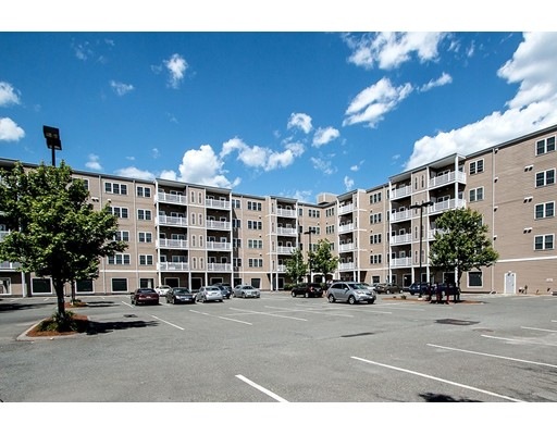Walnut Place Condominiums unit 404, Peabody, MA 01960 - photo 1