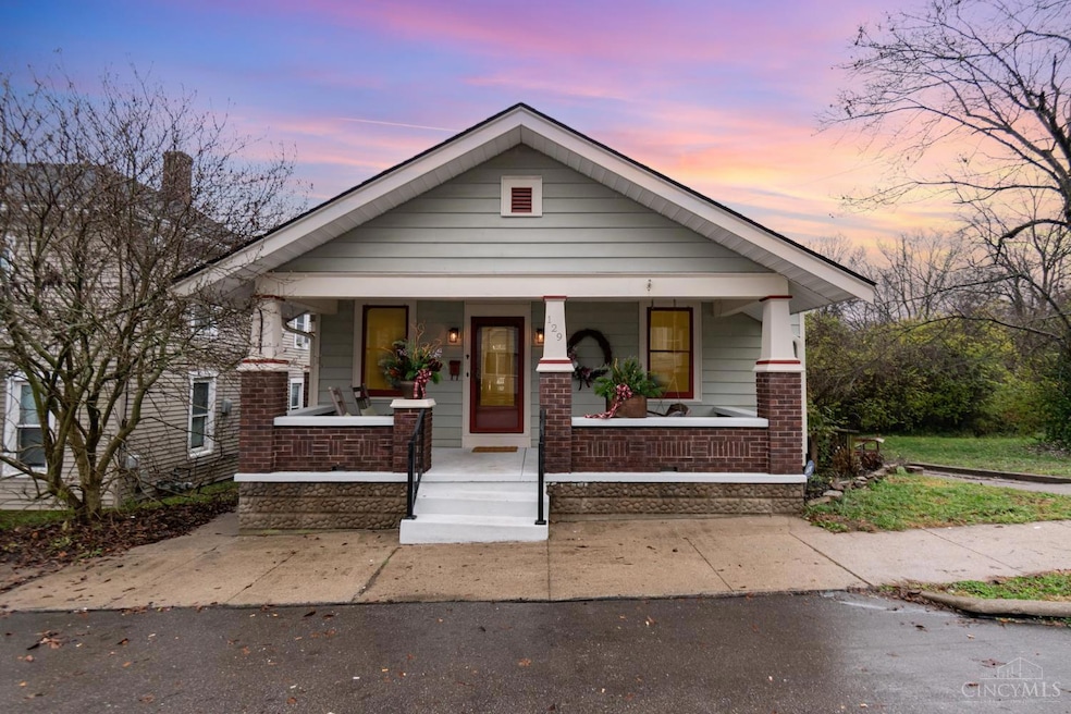 129 S 3rd St, Williamsburg, OH 45176 - photo 1