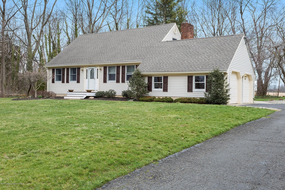 32 Bradford Rd, East Windsor, NJ 08520 - photo 1