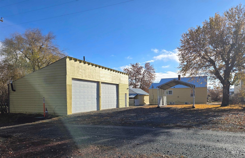 65 N 2nd St, Cambridge, ID 83610 - photo 1