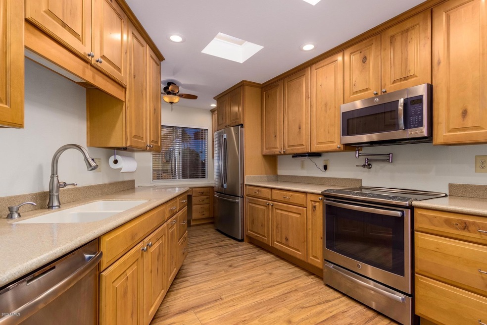 13675 N 109th Ave, Sun City, AZ 85351 - photo 1