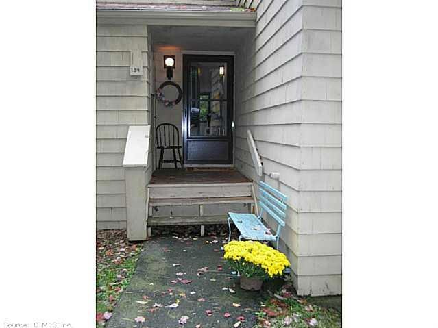 194 Ledge Dr unit 194, Torrington, CT 06790 - photo 1
