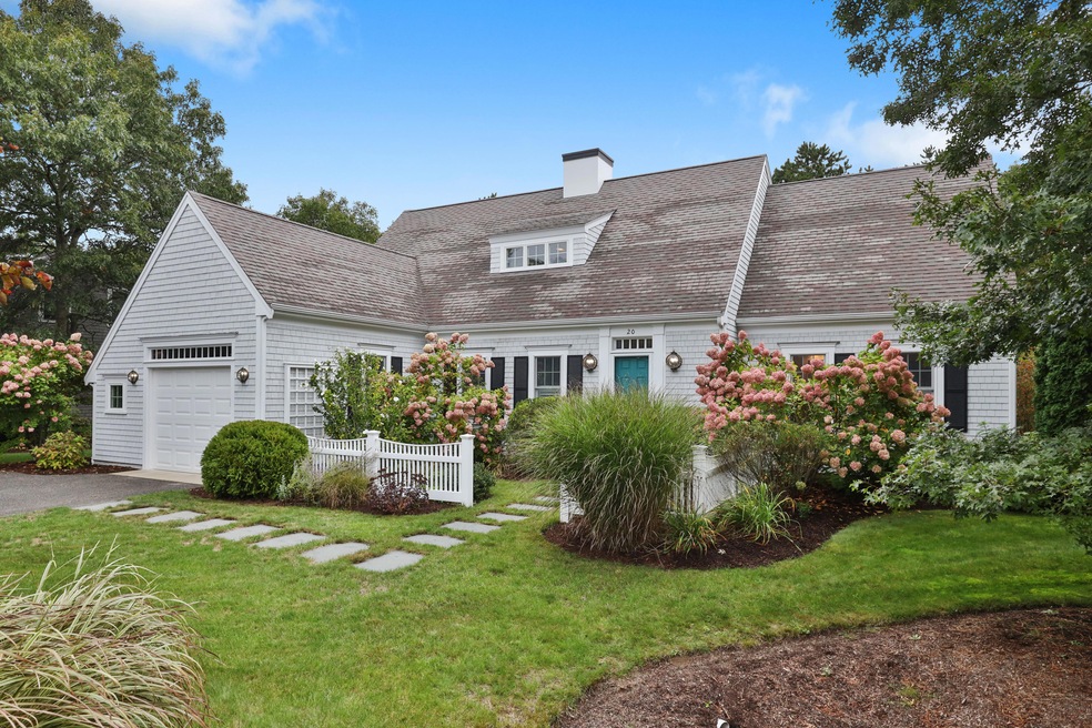 20 Eagle Ln, Barnstable, MA 02635 - photo 1