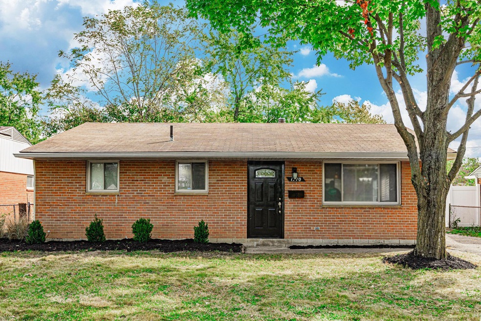 1270 Beechwood Rd 001