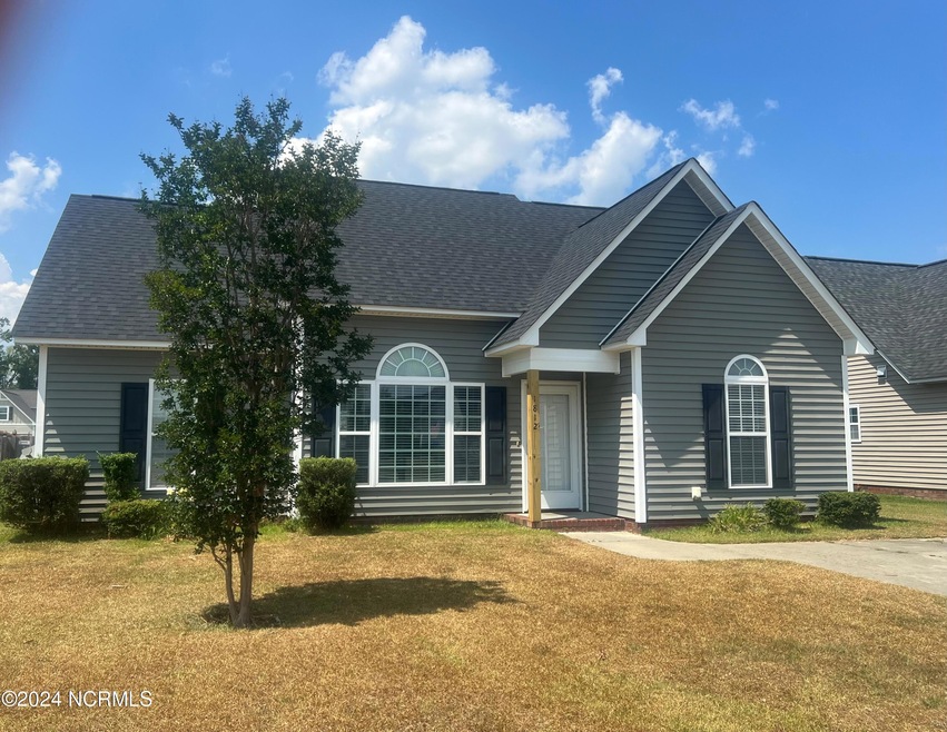 1812 Penncross Dr, Greenville, NC 27834 - photo 1