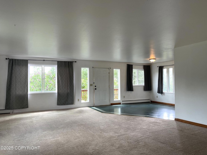 1100 Ermine St unit 3, Anchorage, AK 99504 - photo 1