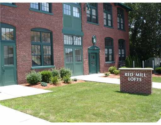 63 Blakeley St unit 108, Woonsocket, RI 02895 - photo 1