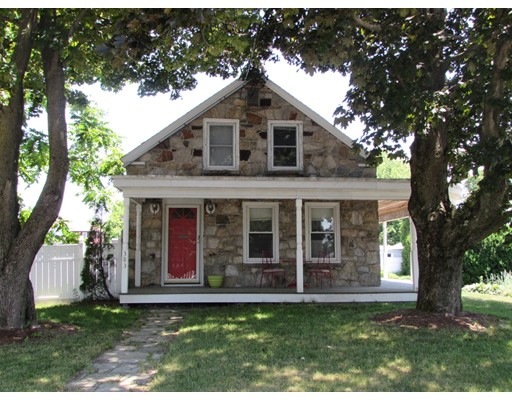 383 Burncoat St, Worcester, MA 01606 - photo 1