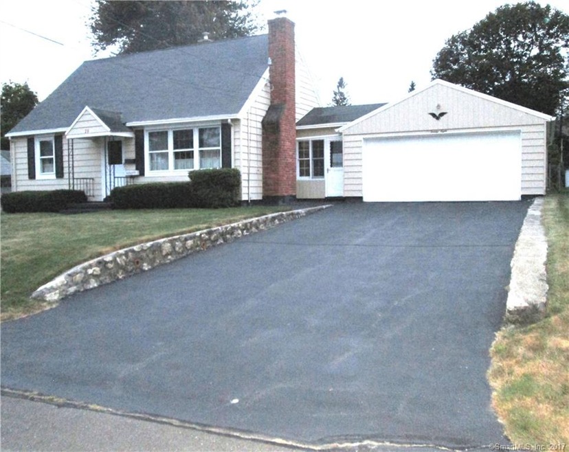 28 Leone St, Waterbury, CT 06708 - photo 1