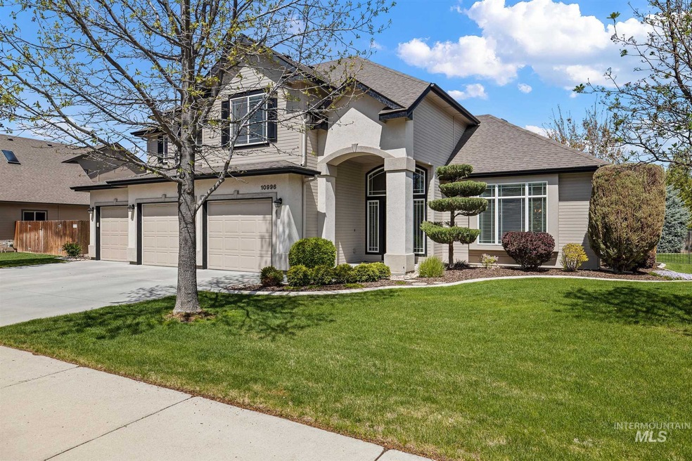 Sold • Co-Listing Agent