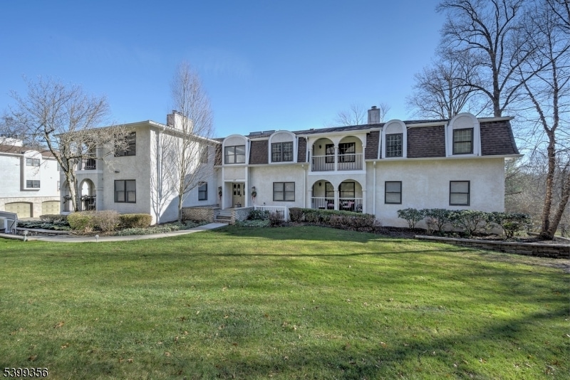 17E Heritage Dr unit E, Chatham, NJ 07928 - photo 1