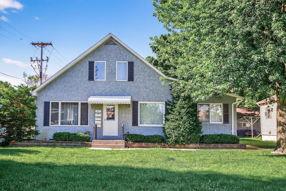 For Rent $1,495/month