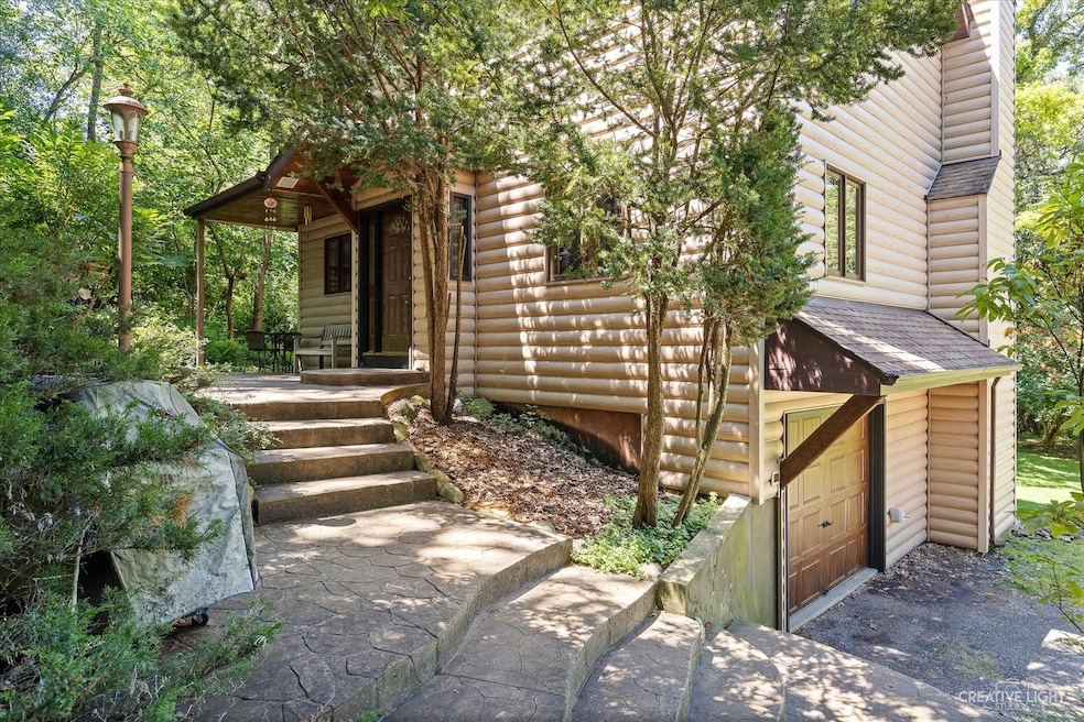 272 Melody Ln, Carpentersville, IL 60110 - photo 1