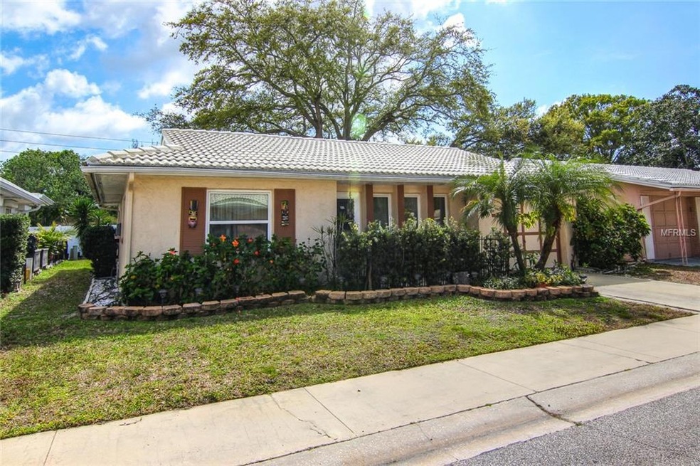 5490 Palm Crest Ct N, Pinellas Park, FL 33782 - photo 1