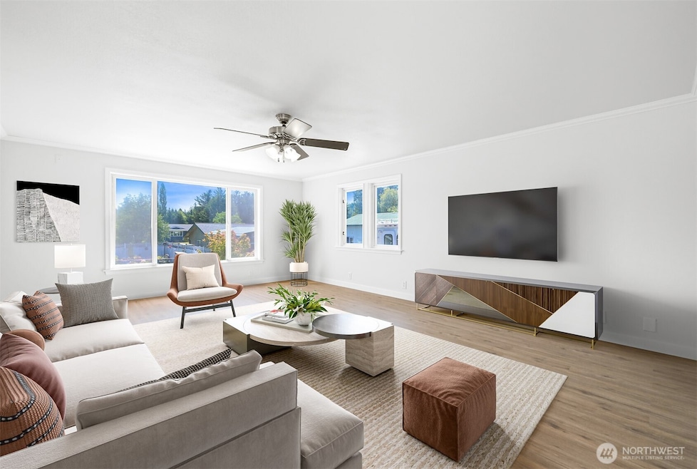 3204 D Ave, Anacortes, WA 98221 - photo 1