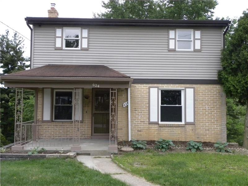 624 Highview Rd Front