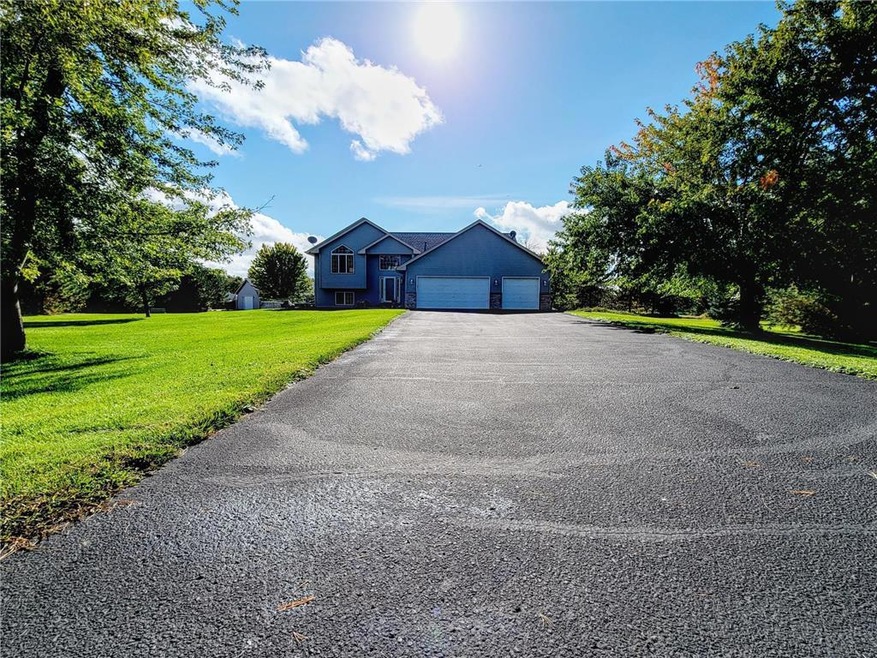 Welcome to 19980 Naples Court NE