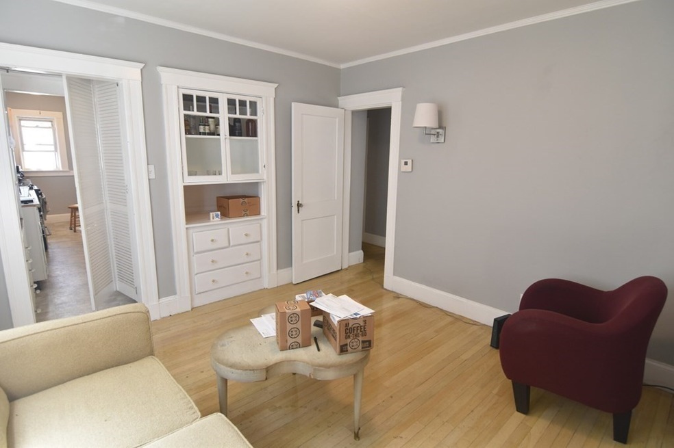 92 Murdock St unit 1, Brighton, MA 02135 - photo 1