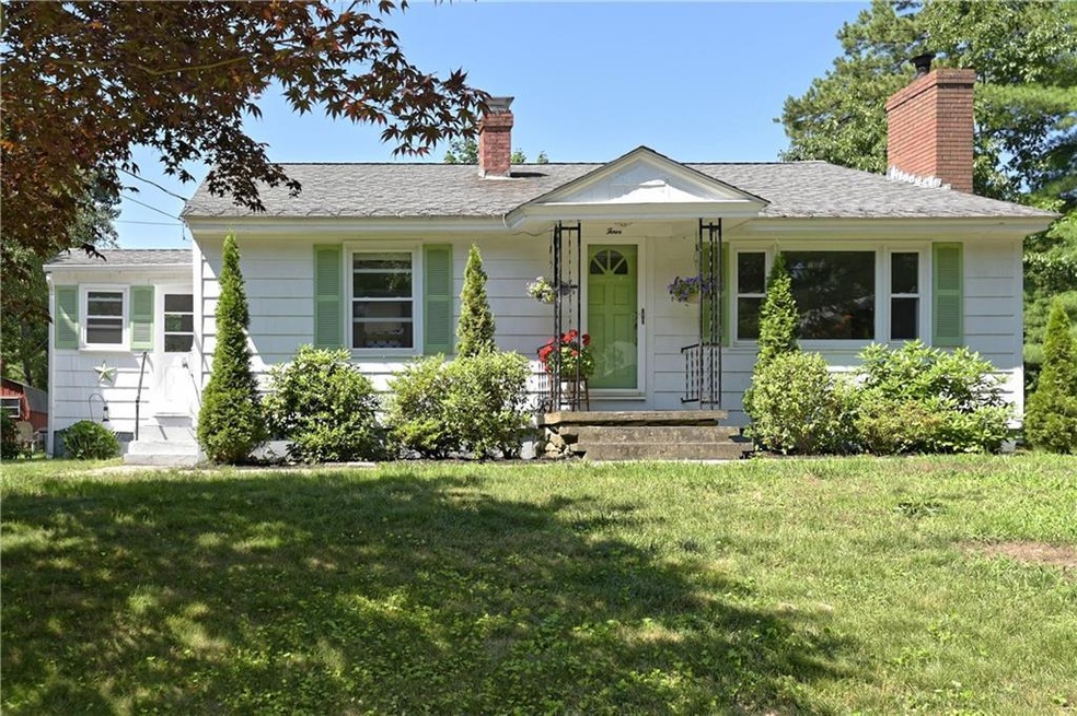 4 Eaton St, North Smithfield, RI 02896 - photo 1