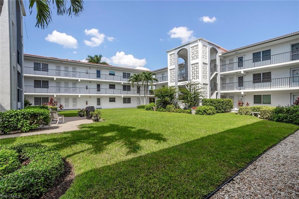 5 High Point Cir W unit 108, Naples, FL 34103 - photo 1