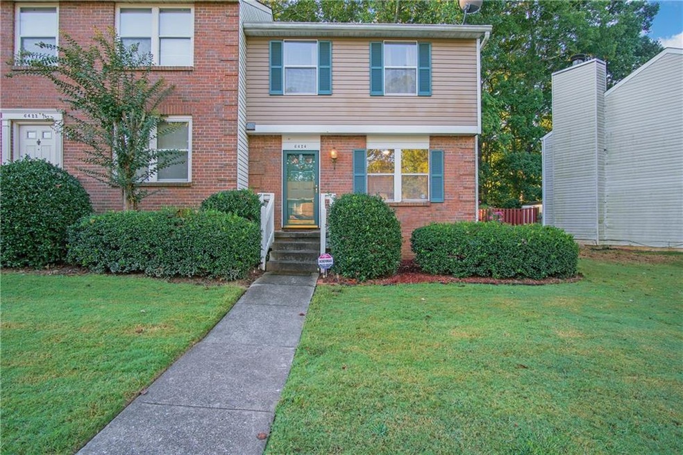 Exterior front - corner unit