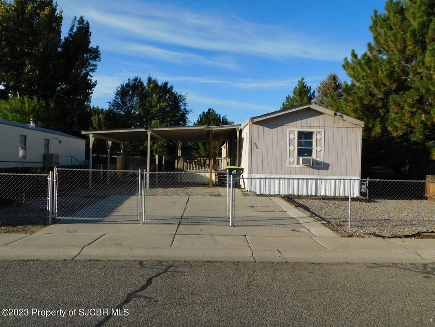 520 Shirley St, Bloomfield, NM 87413 - photo 1