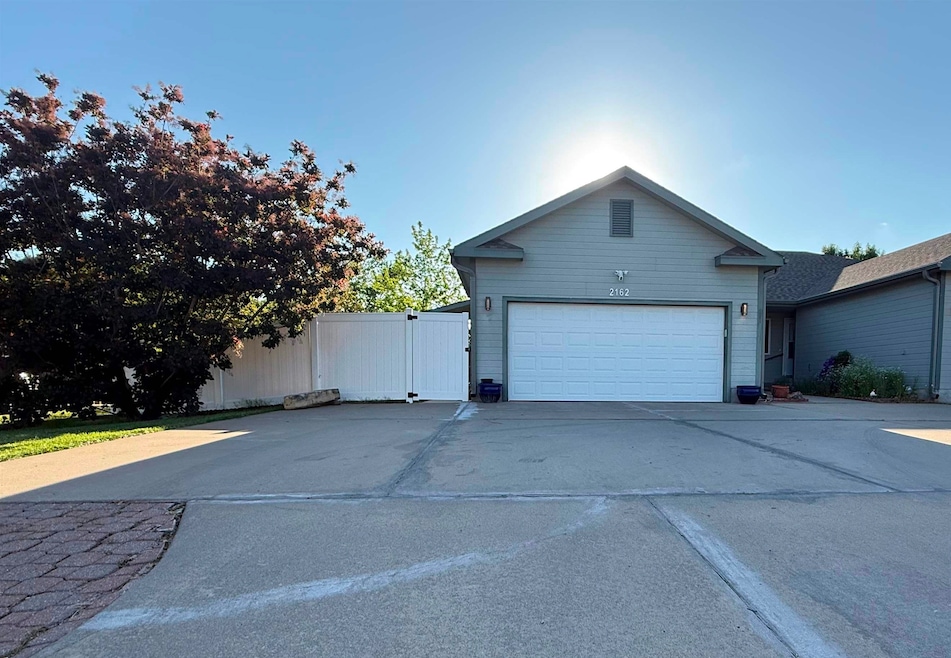 For Sale $249,900 • Co-Listing Agent