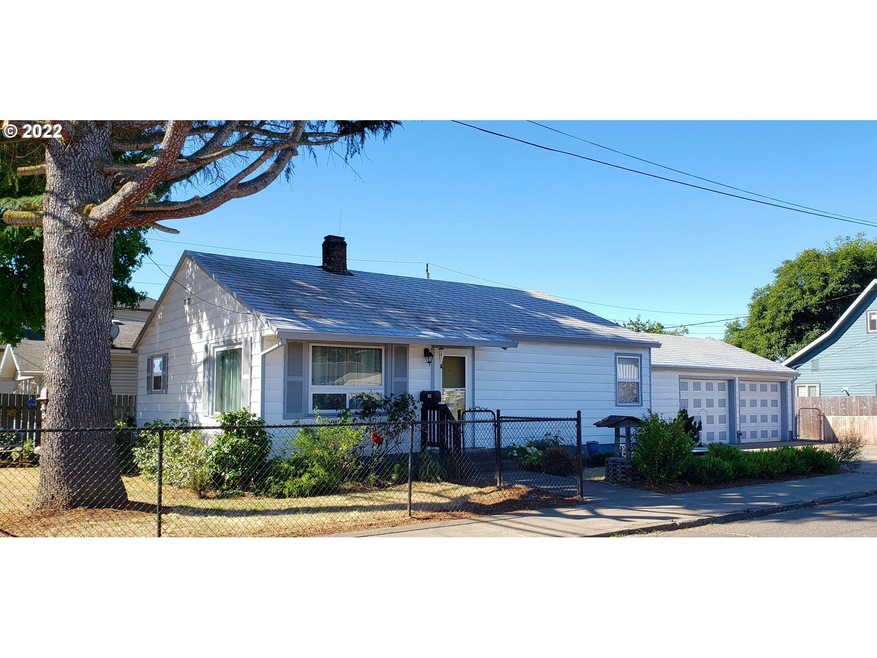 106 SW Railroad St, Sheridan, OR 97378 - photo 1