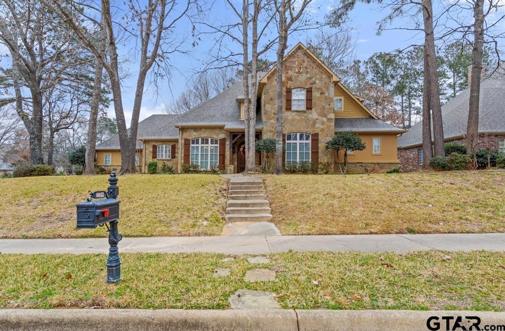 For Sale $673,900