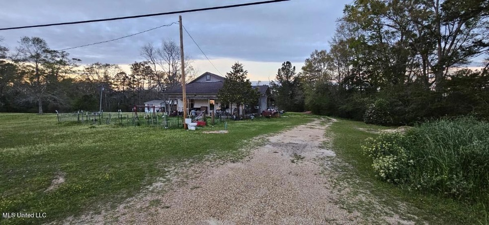 1292 Old Mobile Highway-1