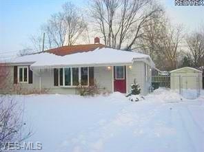 721 Alameda Ave, Sheffield Lake, OH 44054 - photo 1
