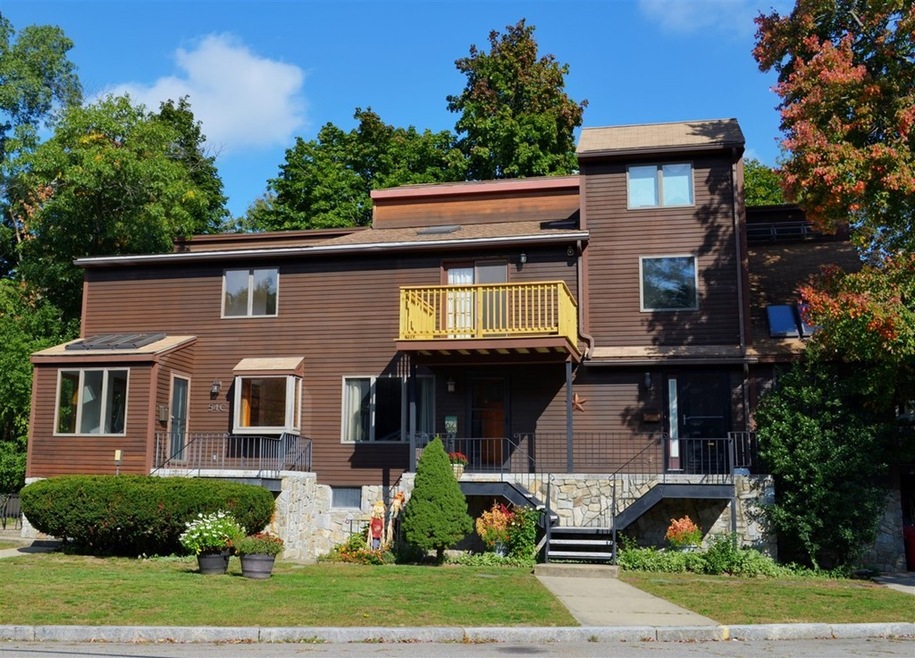 54 Mary St, Quincy, MA 02169 - photo 1