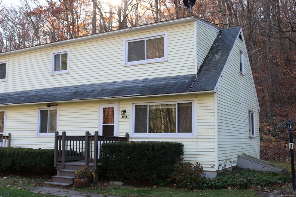 For Rent $1,250/month