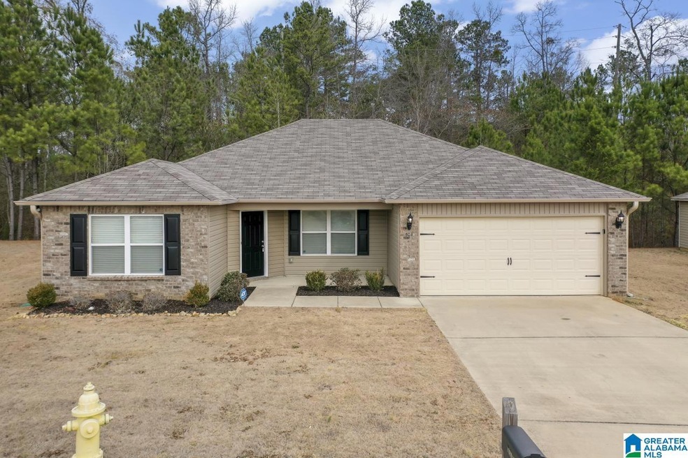 504 Margaret Ln, Calera, AL 35040 - photo 1