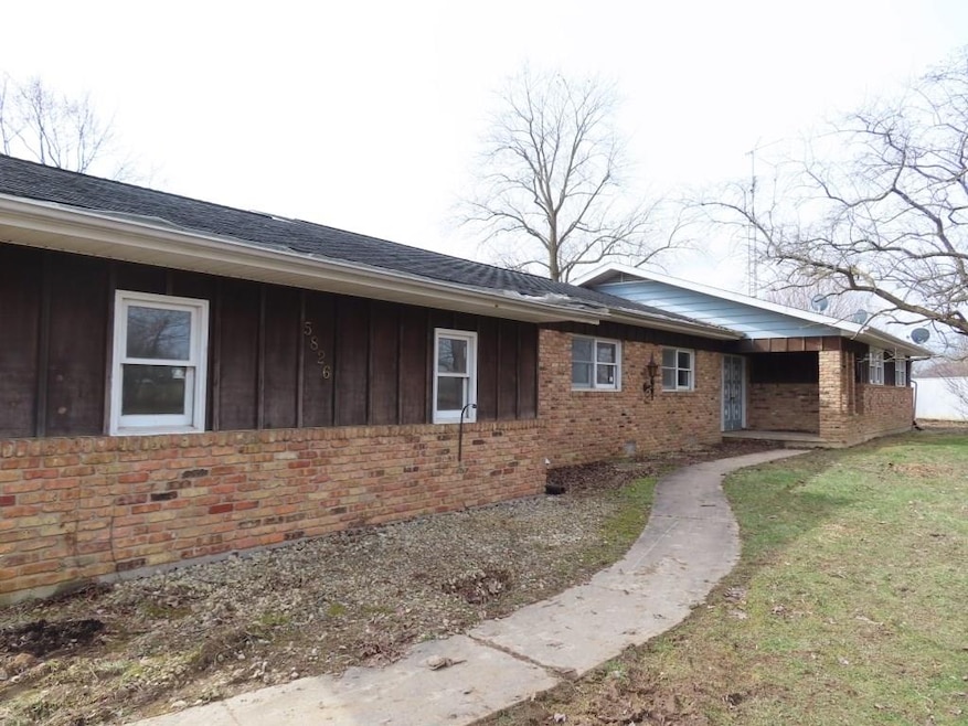 5826 E River Rd, Montpelier, IN 47359 - photo 1