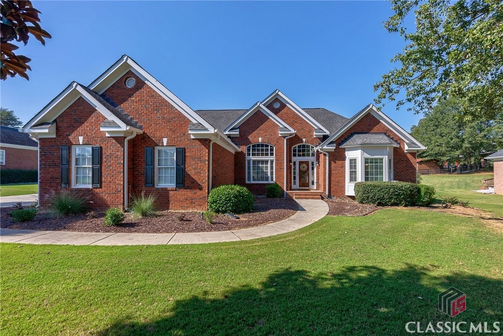 652 Chesterfield Rd, Bogart, GA 30622 - photo 1