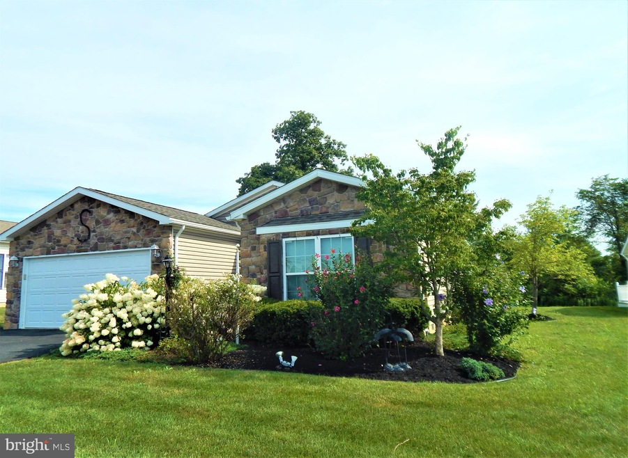 3 Songbird Ct, Bechtelsville, PA 19505 - photo 1