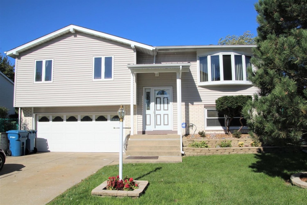 838 Polk Ave, Dyer, IN 46311 - photo 1