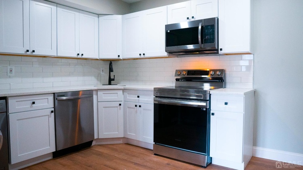 9 Avon Dr unit A9, East Windsor, NJ 08520 - photo 1