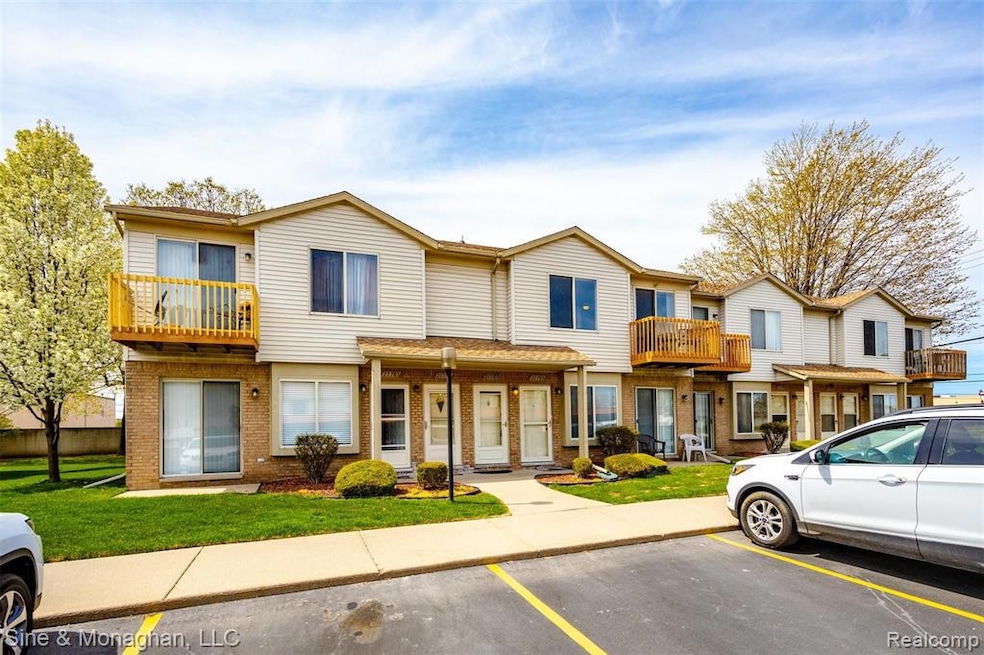 27787 Carini Villa S004.jpg