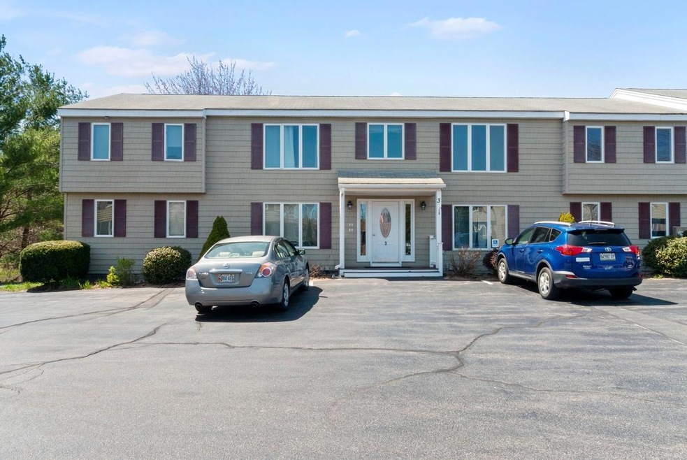 Prime 2 Bed condo