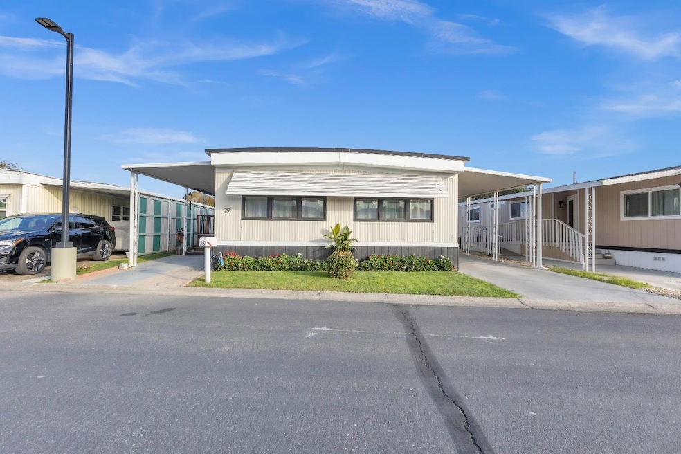 11662 W N Ham Ln unit 29, Lodi, CA 95242 - photo 1