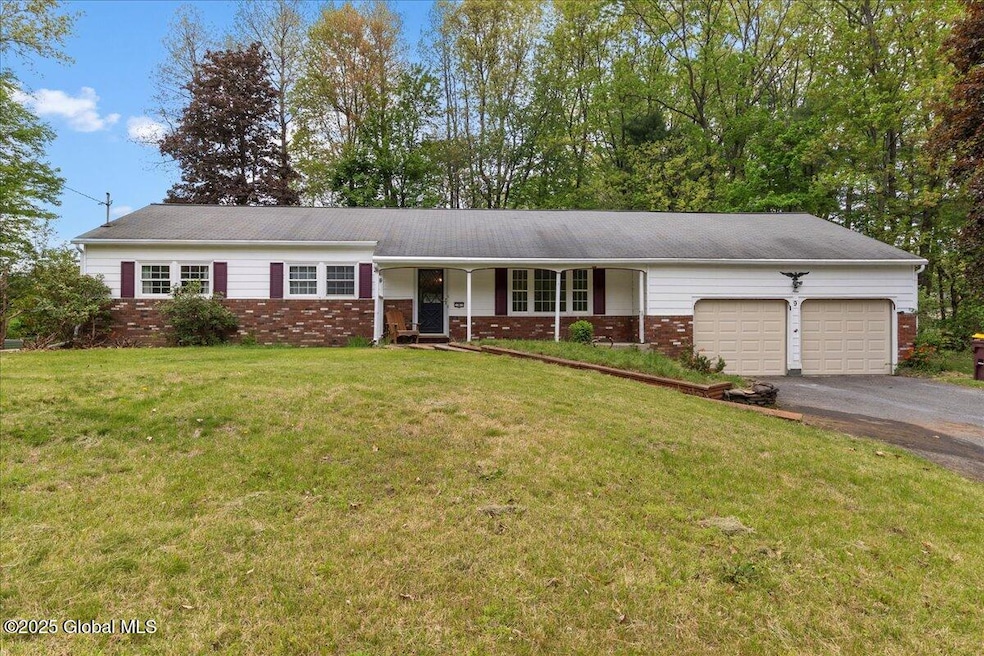 Welcome to 9 Mountain View Terrace!
